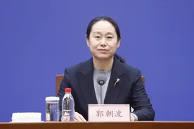 “省掉营业执照正、副本两张纸”外，电子营业执照给经营主体带来哪些便利？图片