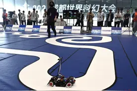 成都科幻馆迎来大学生版“速度与激情”，100余支团队展开激烈角逐图片