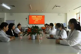 广西民族医院联合天等县医疗机构开展世界帕金森病日主题活动图片