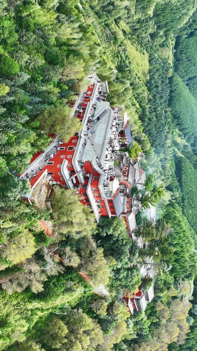 云端俯瞰，遇见不一样的五台山