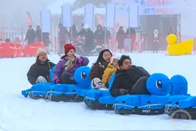 “热”力十足！瑞雪助力南川冰雪经济图片