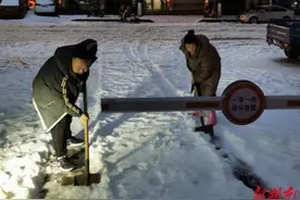 战低温 保安全丨闻雪而动，他还是最可爱的人图片