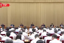 独家视频丨习近平在全国教育大会上发表重要讲话 代表党中央向全国广大教师和教育工作者致以节日祝贺和诚挚问候视频封面