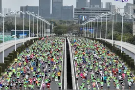 热评丨春风里开跑，“借马荐城”风光好图片