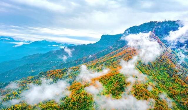 值哭！秋日的瓦屋山超有氛围好吗~
