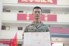 优秀！战士军考746.3分被国防科大录取 梦想不会辜负每一个努力的人图片