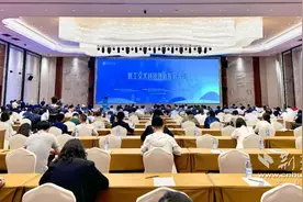 襄阳举办医工交叉科技创新盛会 赋能医疗创新与成果转化图片