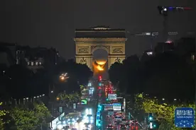 组图丨很巴黎！巴黎奥运会开幕式精彩瞬间图片