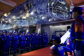 新疆蓝天救援队十三周年：风雨兼程 守护前行图片