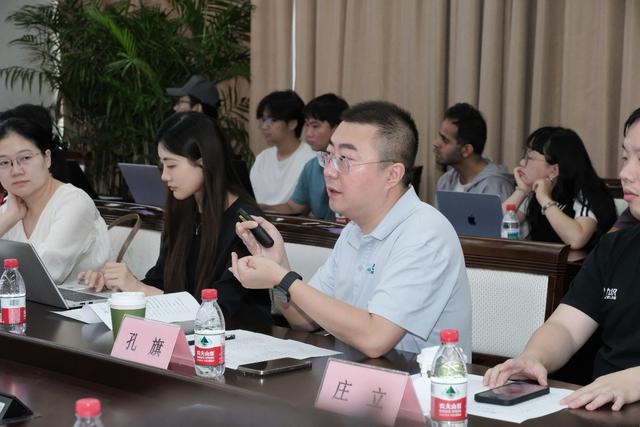 九识智能与上海交大共建联合实验室，海量数据+高校科研突围自动驾驶