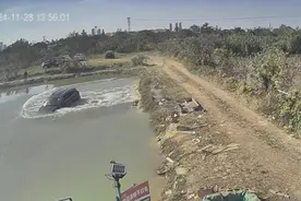 新能源车“离奇”落水背后：骗保阴谋的层层揭开图片