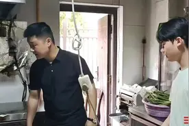 “沉浸式”体验，三一职院学子深入社区工作一线图片