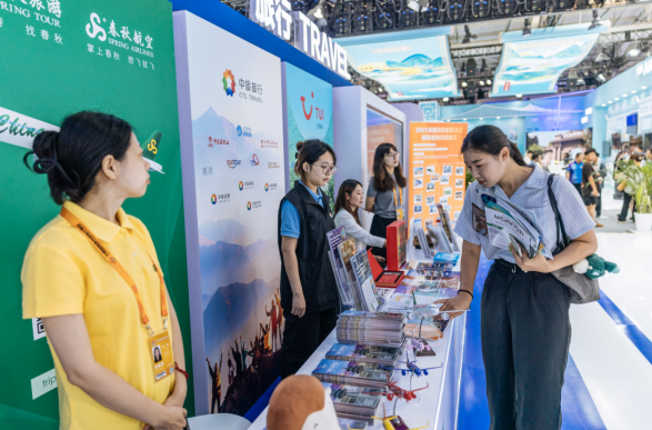 一站式入境游服务走进服贸会 诚邀全球游客打卡北京