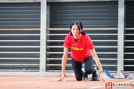亚运“女飞人”林雨薇回福州了！图片