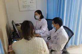 接吻也会生病吗？医生：有可能！图片