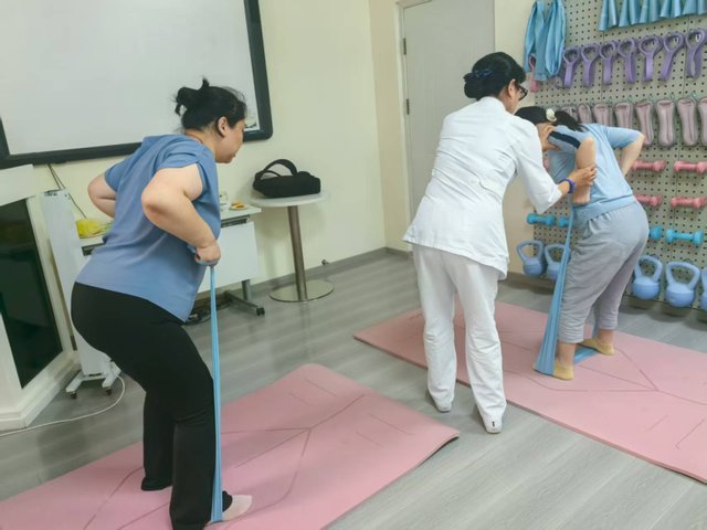 【妇产动态】北京妇产医院女性特色减重营解锁科学减重