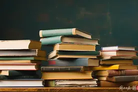 高中生7点到校，杭州家长吐槽：太早了！学校回应图片