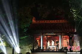 古琴名家奏响南孔圣地 传世古琴亮相浙江衢州图片