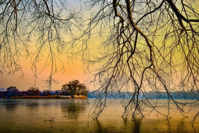 圆明园初冬的静谧