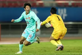 U16国足长脸！战平韩国U16掌握晋级决赛圈主动权图片