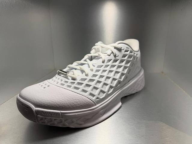 瓦妮莎亲晒！Kobe 3 Low 真来了！