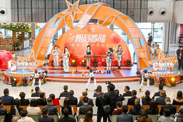 魔都眼｜冬日浪漫②：让巴斯光年唤起童年记忆