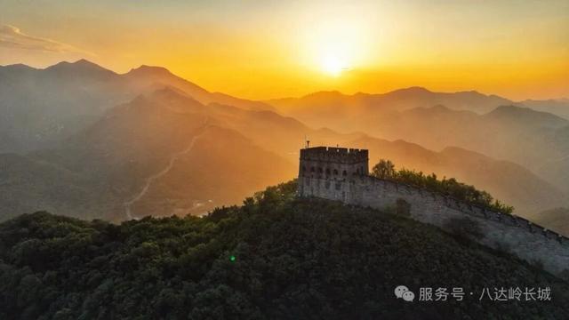 免费采摘板栗！共赏“雄关皓月”！金秋北京长城游玩攻略请收下——