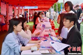 今年一季度浙江义乌GDP同比增长7.5%图片