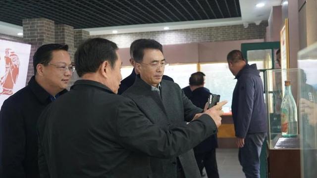 古贝春寻脉探秘采风活动举行——德州市部分文化人士走进古贝春