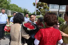 1200公里走了61年，山西男子终于找回了浙江湖州的家图片