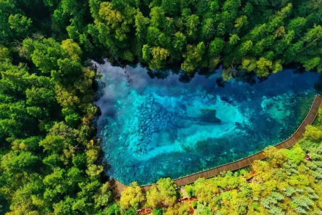 来了才晓得,为何“少必入川、老不出蜀”