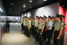 英烈精神永放光芒图片