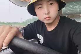 好样的！95后货车司机在海拔5100米垭口救下昏迷同行，又驾车8000公里帮对方送货图片