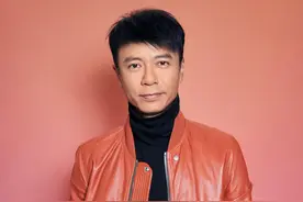专访李克勤：携60人交响乐团巡演，“弦续”今日广州开唱图片