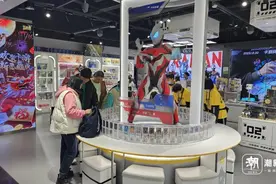资本市场会“相信光吗”？靠卖奥特曼卡片的浙企赴港冲击IPO图片