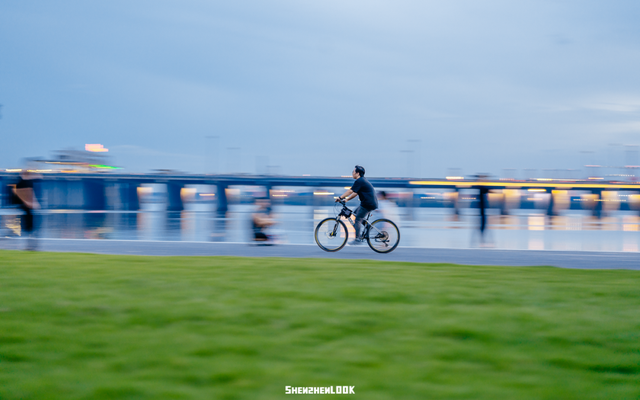深圳湾的夜景再次升级 · 周末游玩指南
