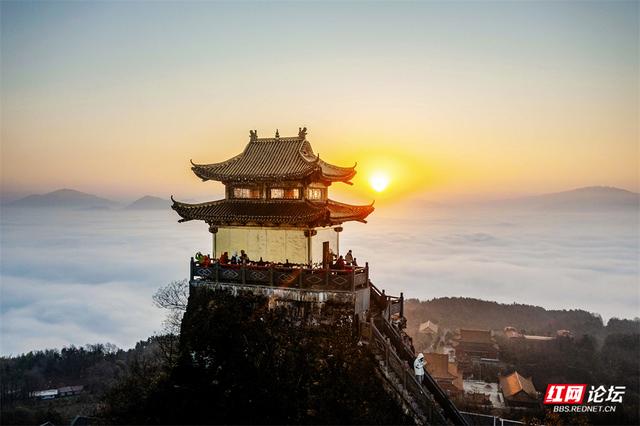 【每日一图@湖南】周末去哪儿？漫步靖州飞山云雾仙境，收藏苗侗冬日浪漫