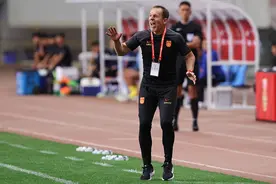 声音｜U19国青主帅久尔杰维奇：希望青年球员保持对足球的热爱图片