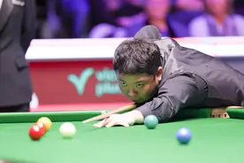 斯诺克英锦赛：张安达晋级八强图片