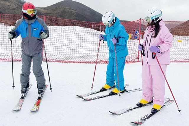曲靖会泽大海草山滑雪场实力出圈