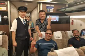 “incredible,great!”广交会外籍旅客盛赞中国高铁图片