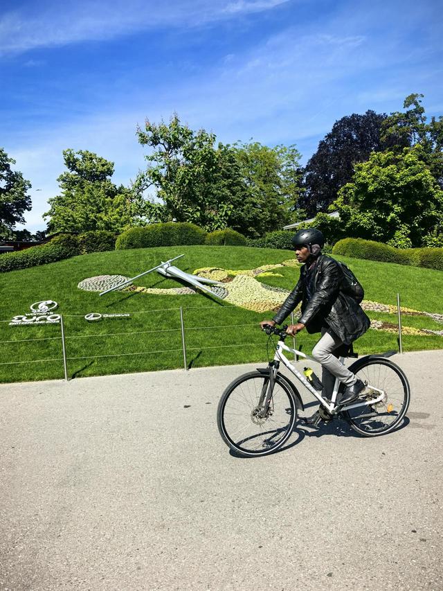 晚潮｜日内瓦湖上的时间寓言
