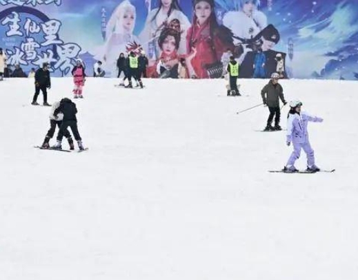 收下这份攻略！这个冬天去“浙”里的冰雪世界“嗖”一下