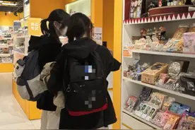 一出手就成百上千，中小学生流行买“谷子”，警方提醒图片