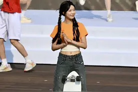 从地震女孩到“闪光少女”，玩滑板的她登上市残运会开幕式舞台图片