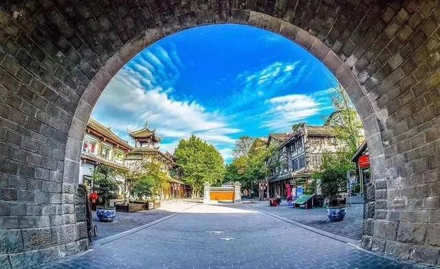 十一出发，邂逅泸沽湖慢时光！跟着916去自驾，即将截止报名！