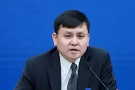 事关长新冠，张文宏团队有新发现！这些传染病近期高发，有人烧到怀疑人生图片