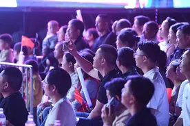 贵州黄平：功夫盛宴与歌舞碰撞 这场汇演真精彩图片