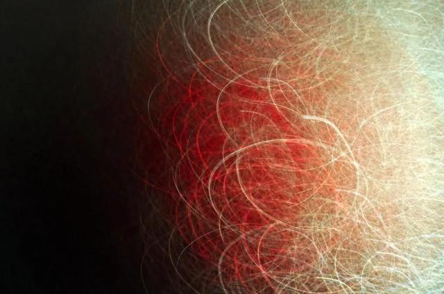 专访《日掛中天》编剧韩念锦：“看见是一种善意	”