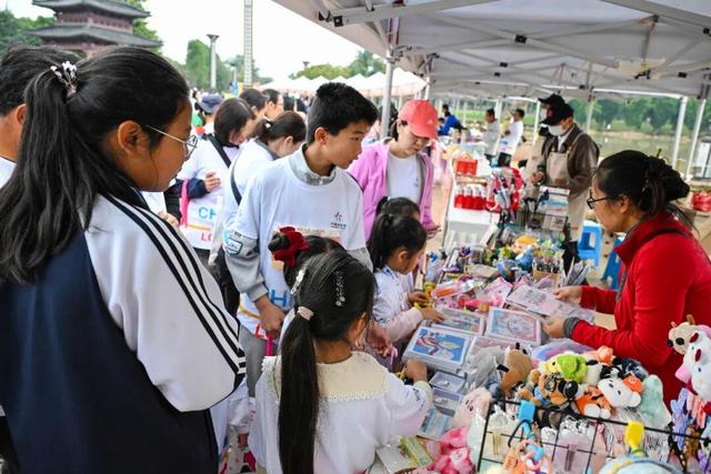 2000余人齐聚弥勒这里！太嗨了～